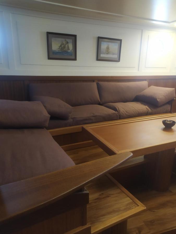 Classic Yacht Yanika Yachting Watersport Ets Вилапуцу Екстериор снимка